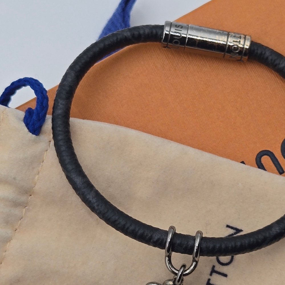 Louis Vuitton Monogram Eclipse Hang It Bracelet M… - image 5
